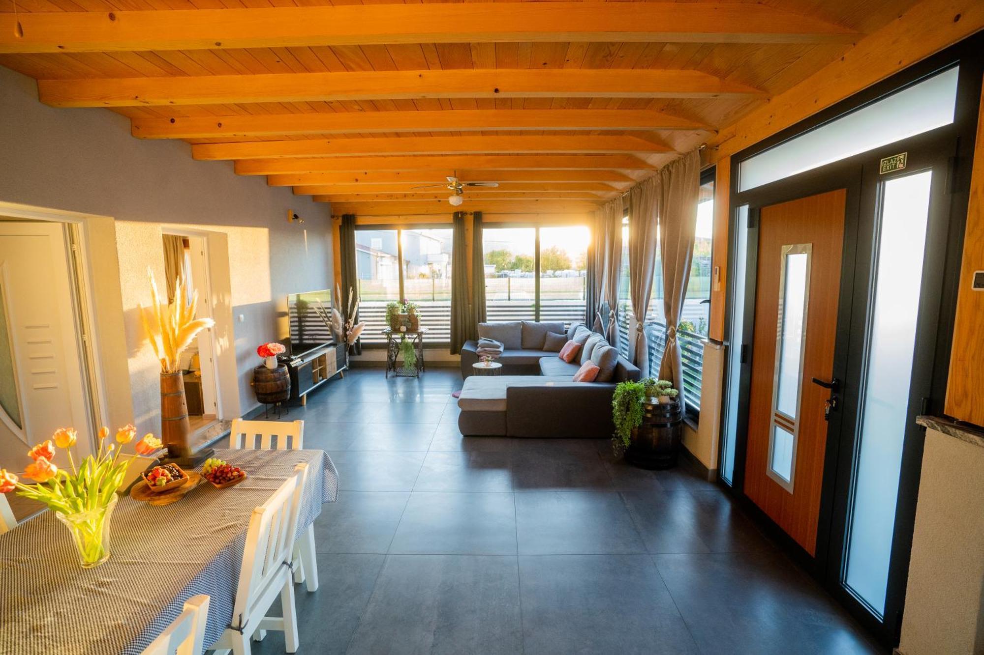 Palomino House * Sinj